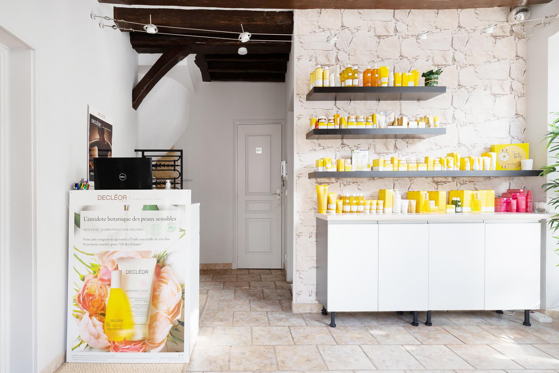Ô Cocoon'in Institut de Beauté situé au plein cœur de RueilMalmaison