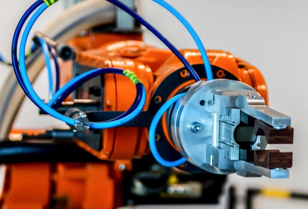 Difference between Motion Controller and PLC