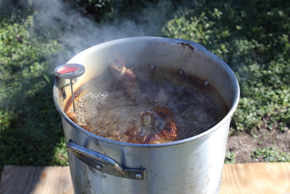 7 safety tips for deepfrying a turkey for Thanksgiving InsuranceHub