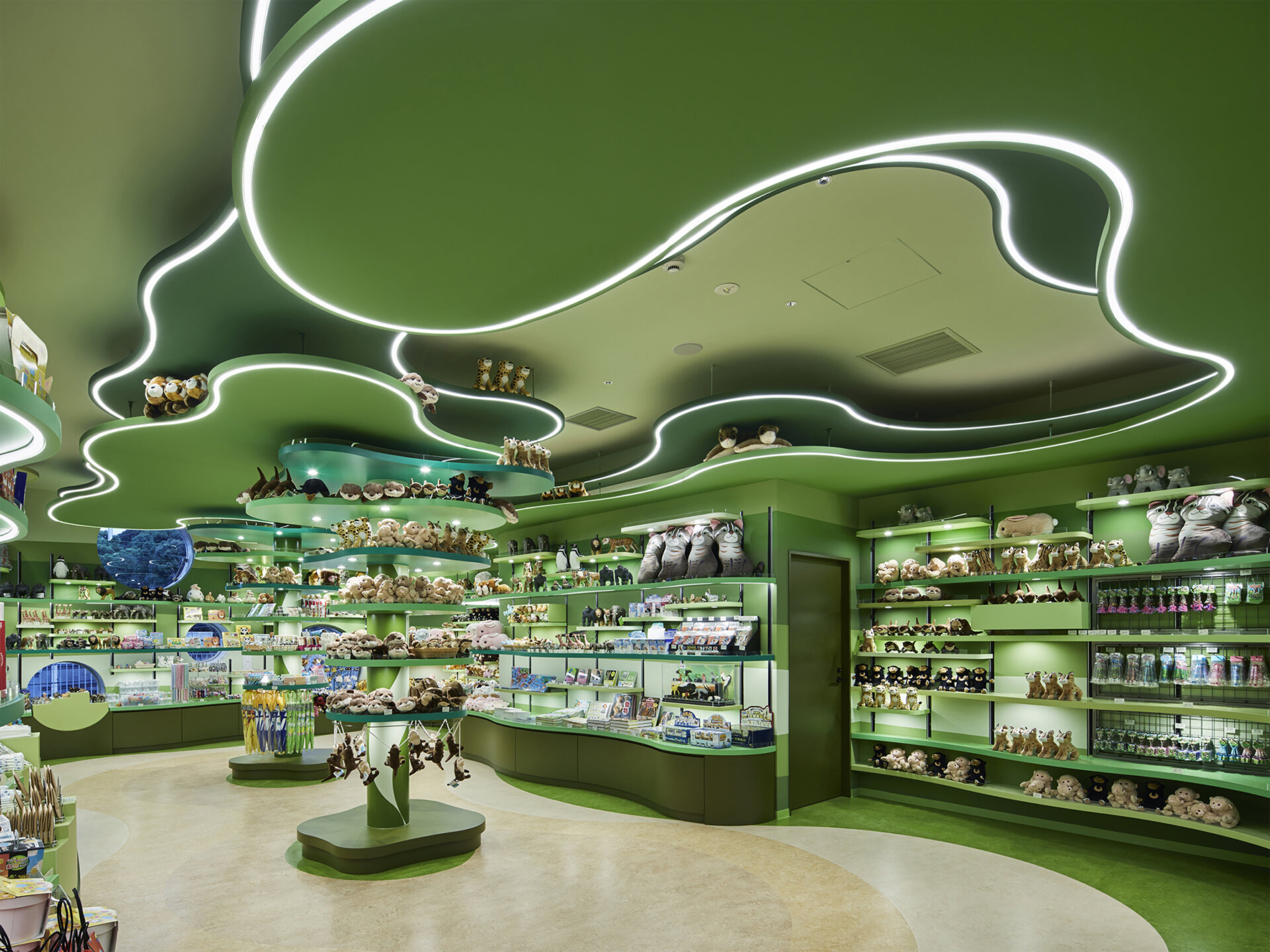 Fukuoka Zoo Gift Shop Petit Monde INT Design