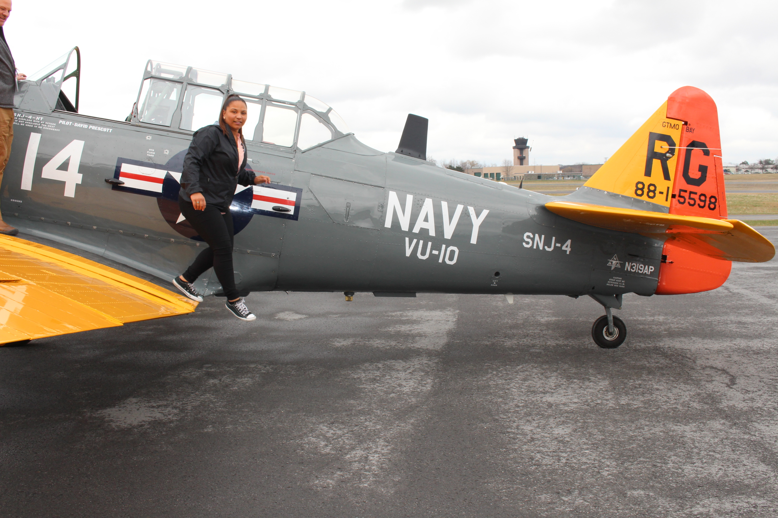 Junior Achievement of New York Visits Integra Optics Integra Optics