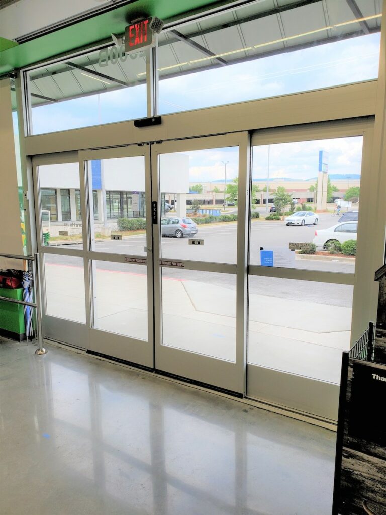 Pet Supplies Plus Huntsville, AL Integrated Openings Solutions