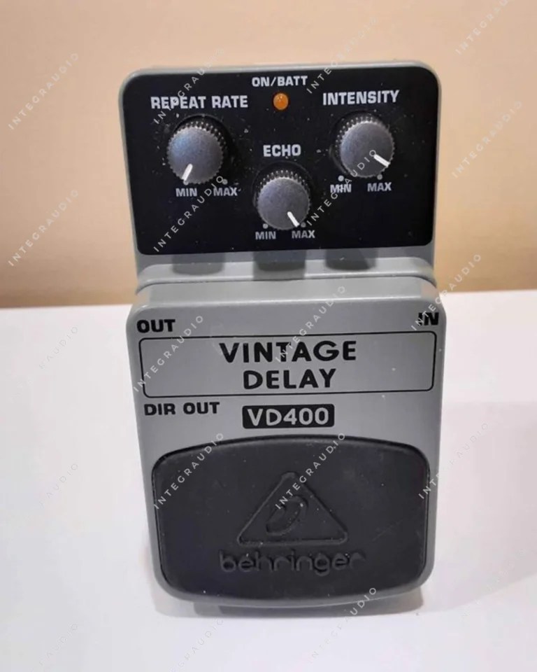 20 Best Pedals For Guitar Solos 2024 (Boost, Delay & More)