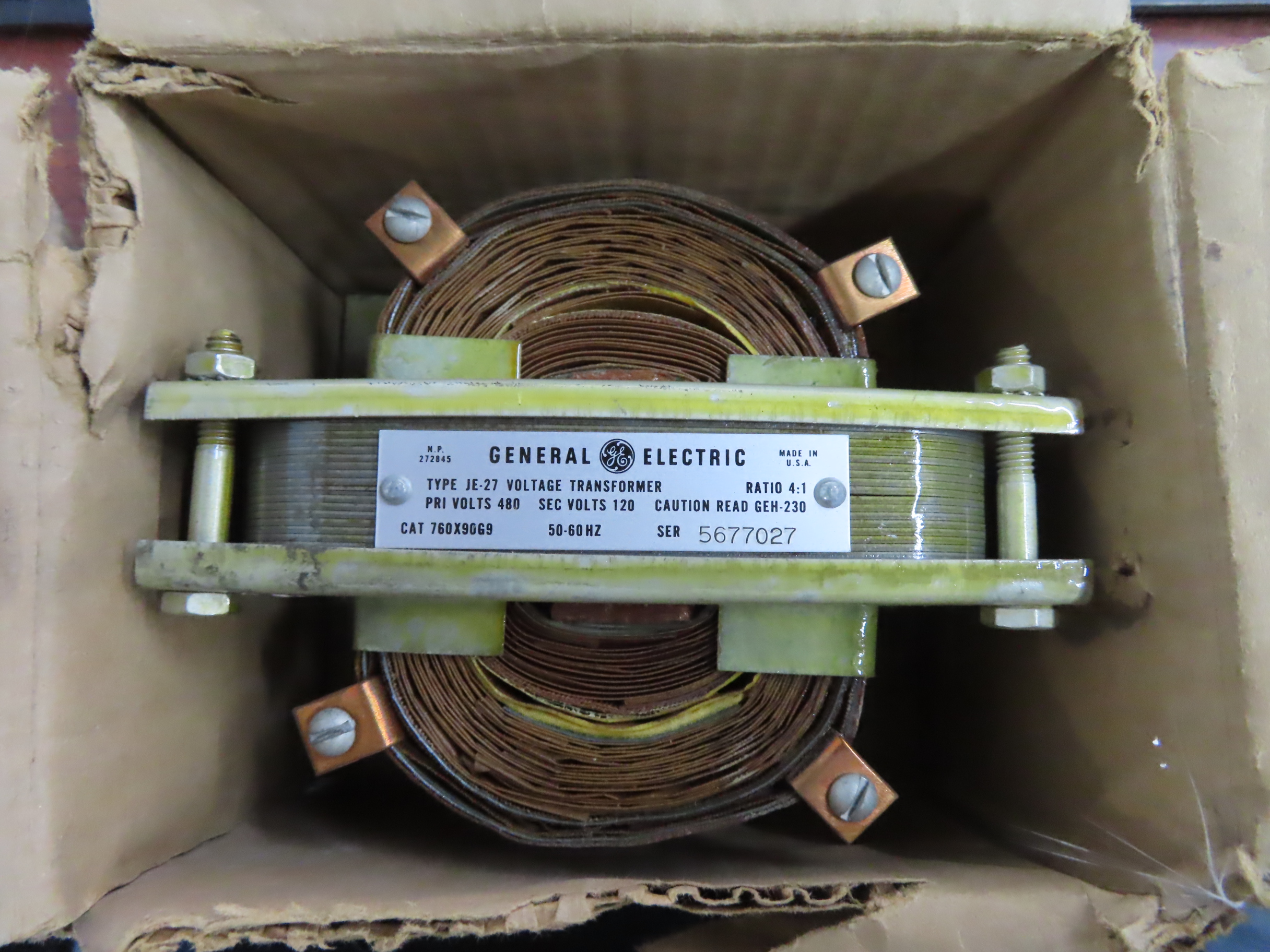 NEW GENERAL ELECTRIC TRANSFORMER 760X90G9 PRI 480V SEC 120V TYPE JE27