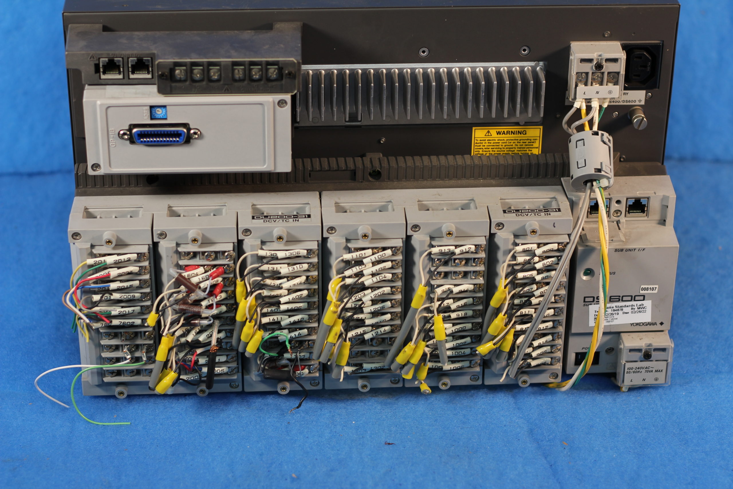 YOKOGAWA Hybrid Recorder DR240 100240 VAC 50/60Hz 130VA Max 90 Day