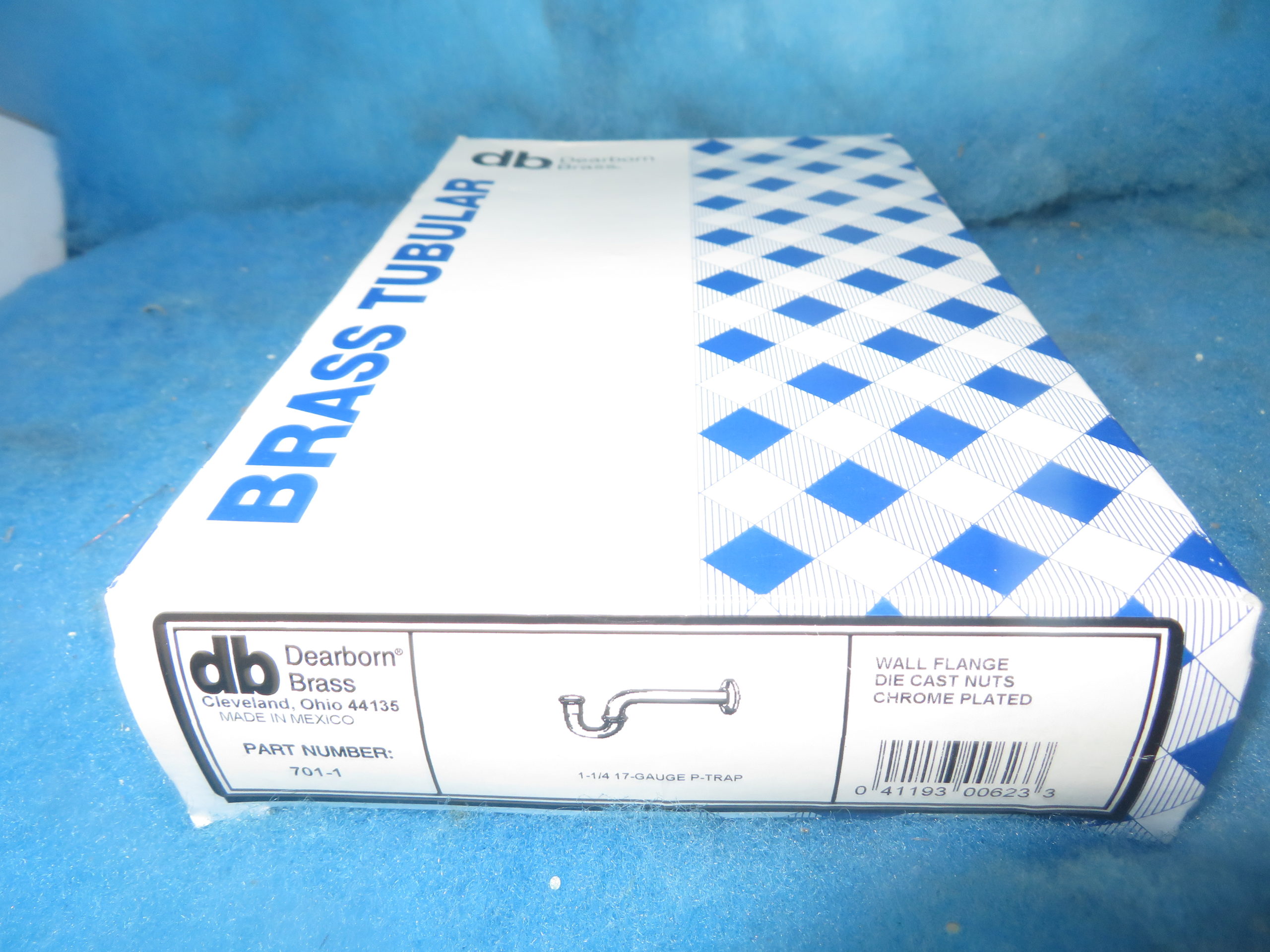 NIB Dearborn Brass 7011 11/4 17 Gauge P Trap + 1 Year Warranty