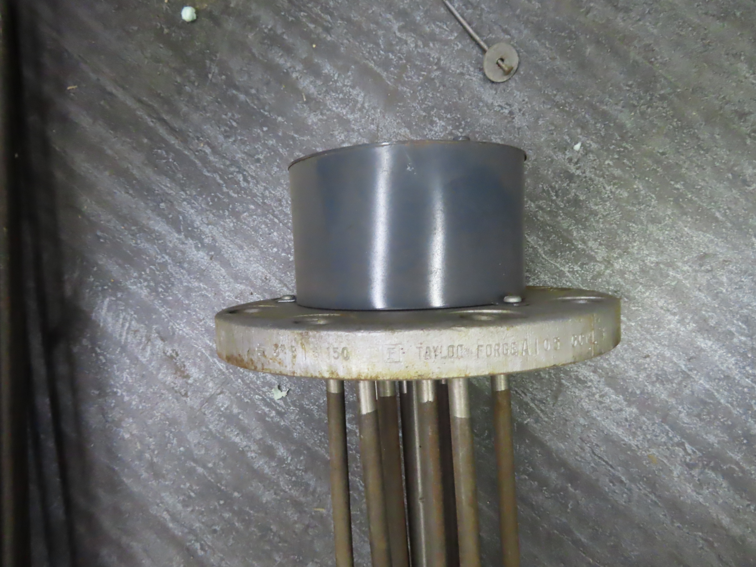 NEW WELLMAN IMMERSION HEATER 3D521W056 18KW 480V 3PH 1YEAR WARRANTY