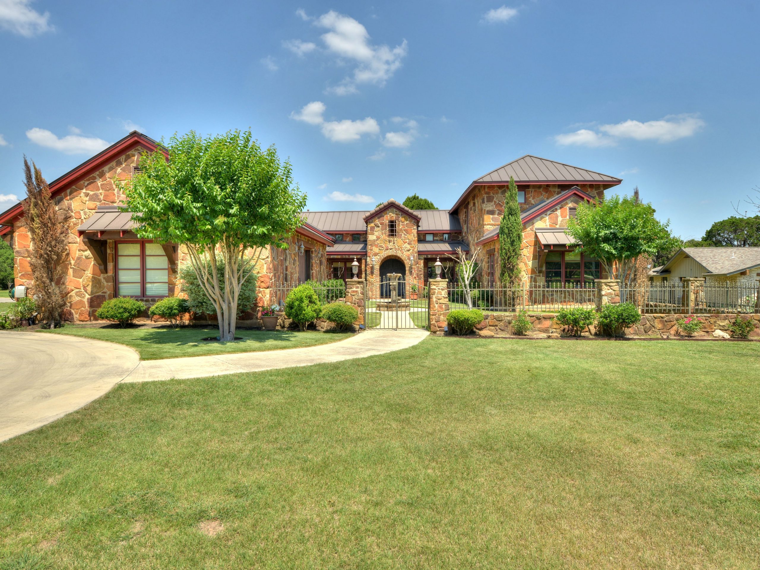 4470 Stearns Lane, Sunset Valley, TX 78735 Austin Realtor Curtis Jordan Homes for Sale