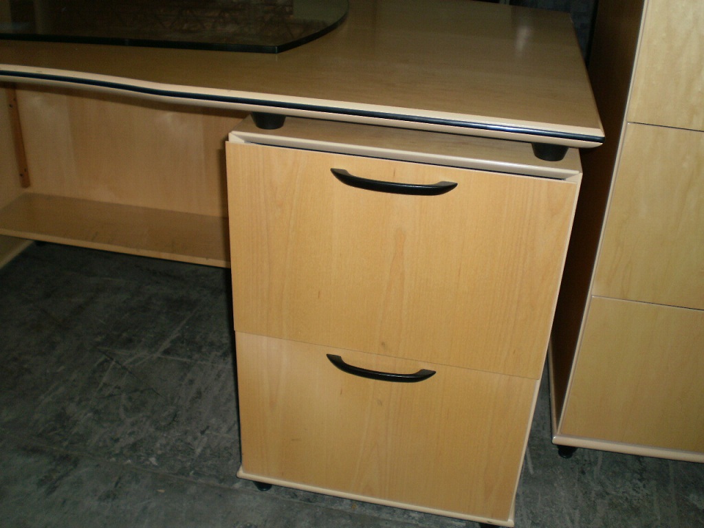 Maple wood veneer desk set