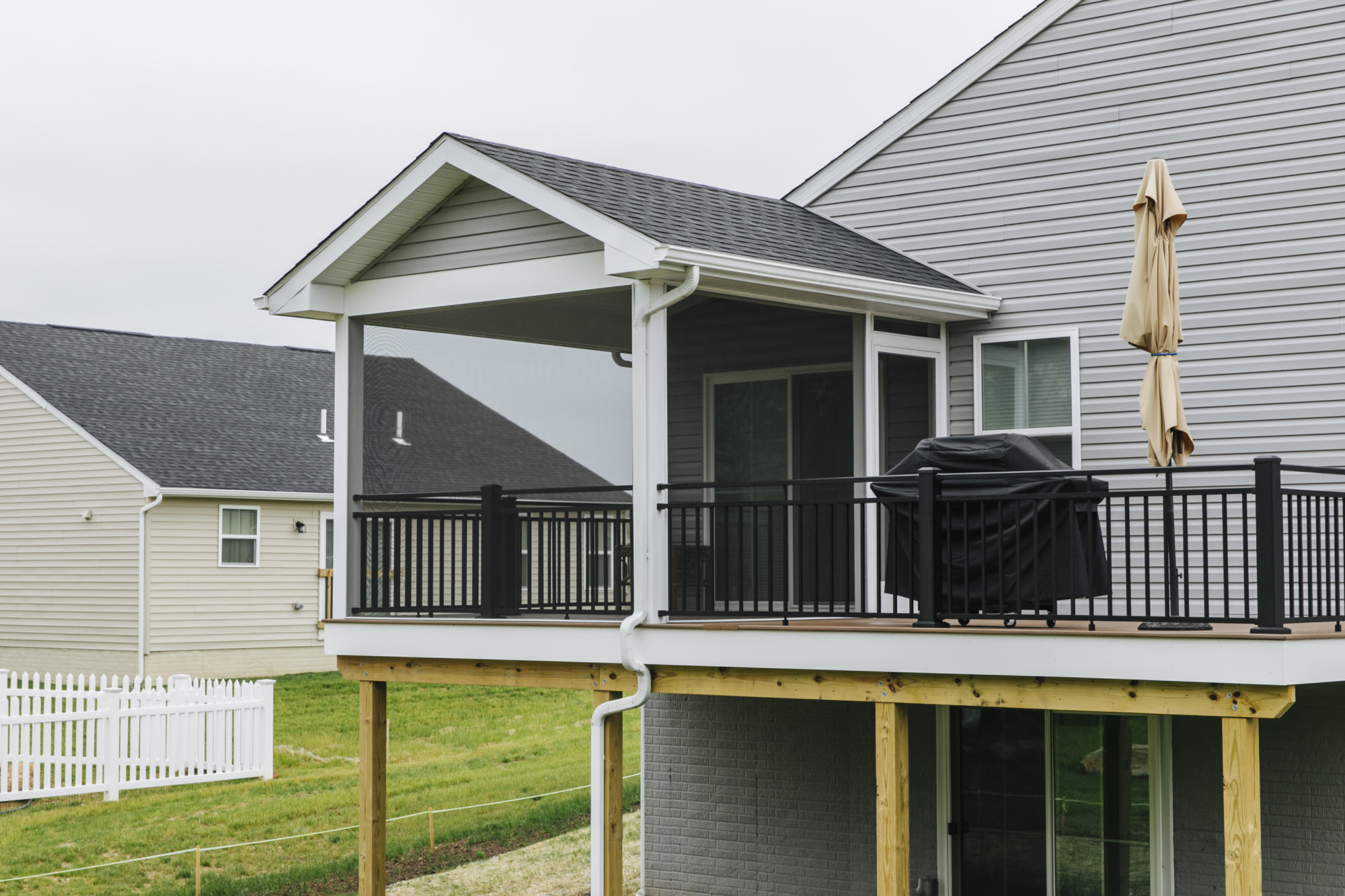 Azek Deck with Covered Porch Aluminum Railing