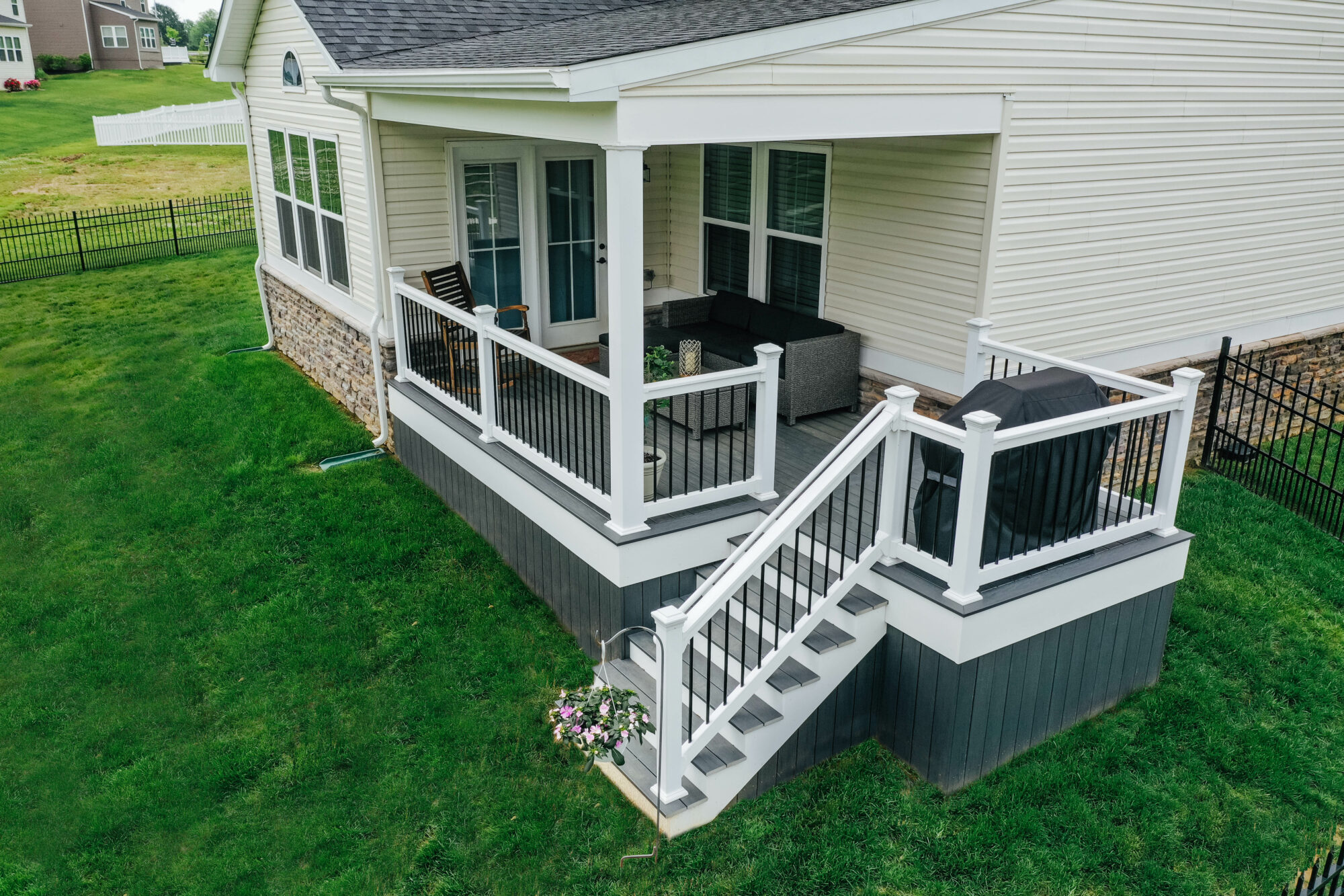 TimberTech Covered deck Vinyl Railing