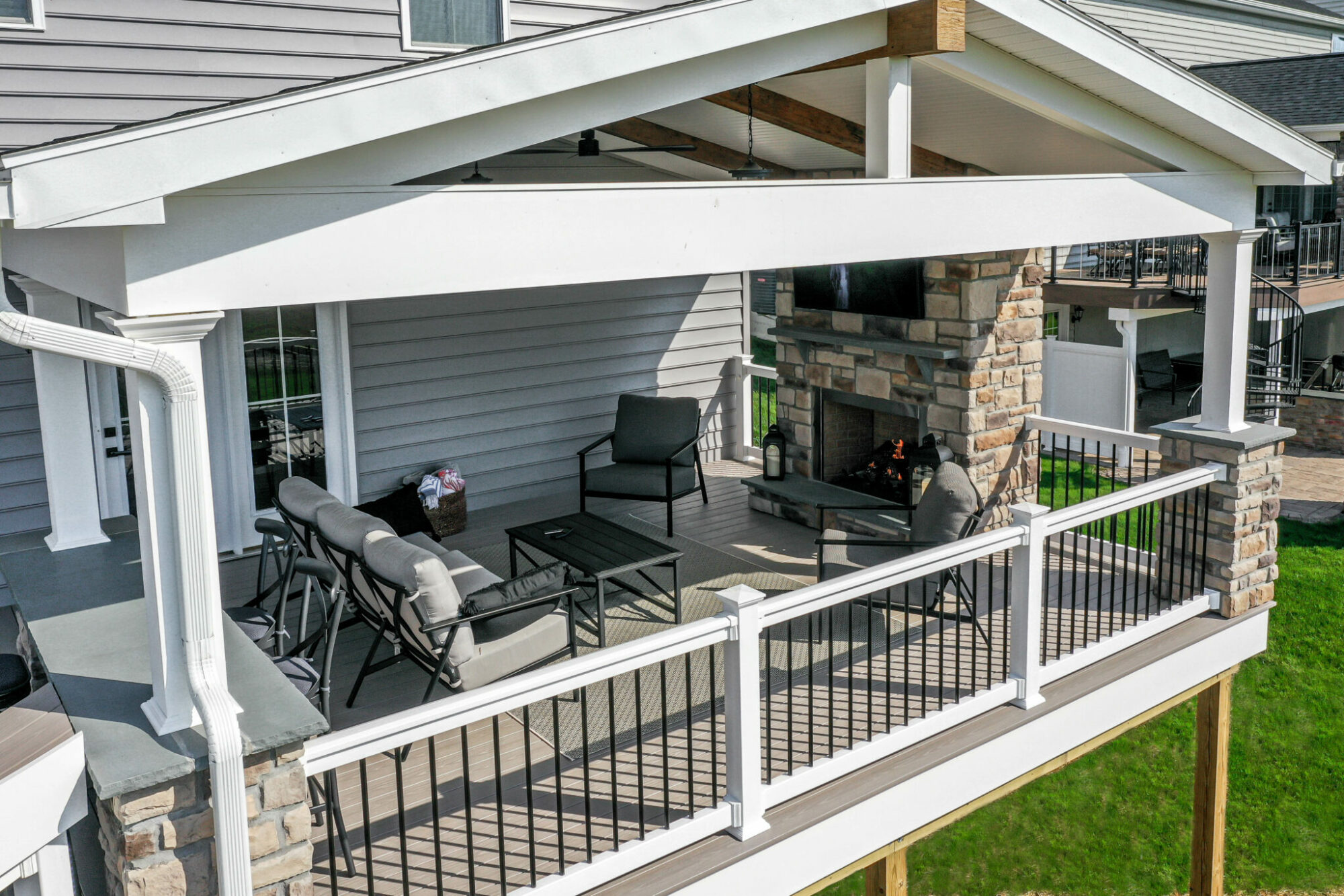 Deck Builders Philadelphia, PA Integrous Fences and Decks