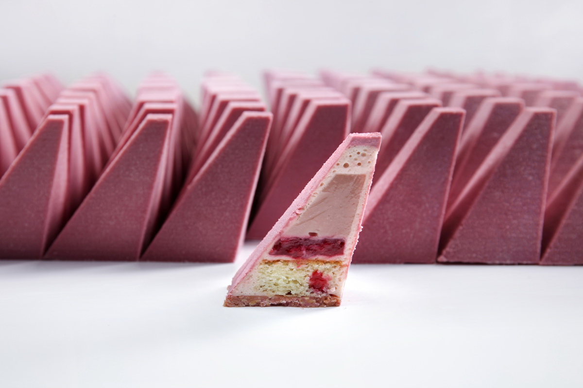 This Pastry Chef Creates Fascinating Geometric Cakes Using 3D Printing
