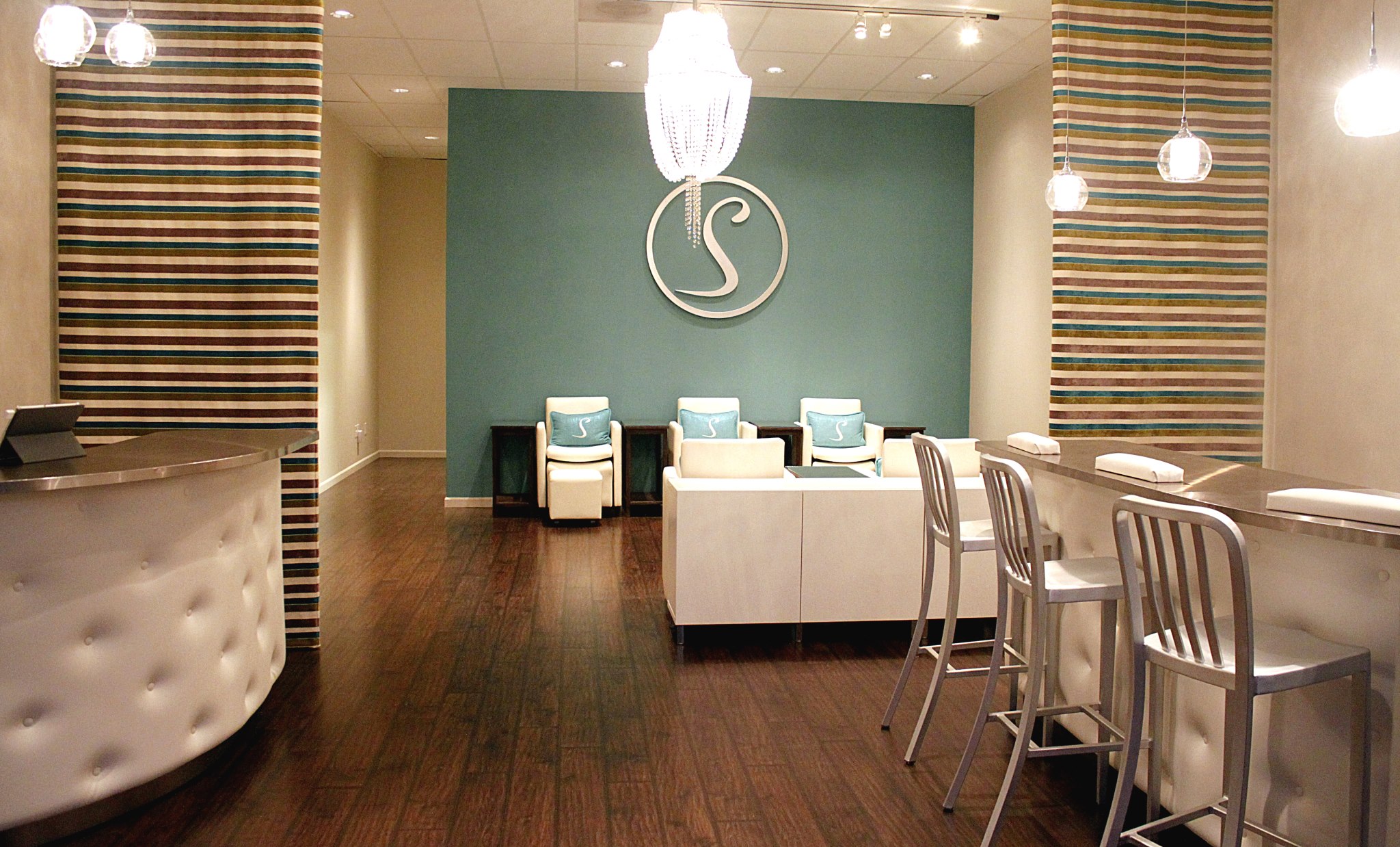 Splash Nail Bar Intentionalist