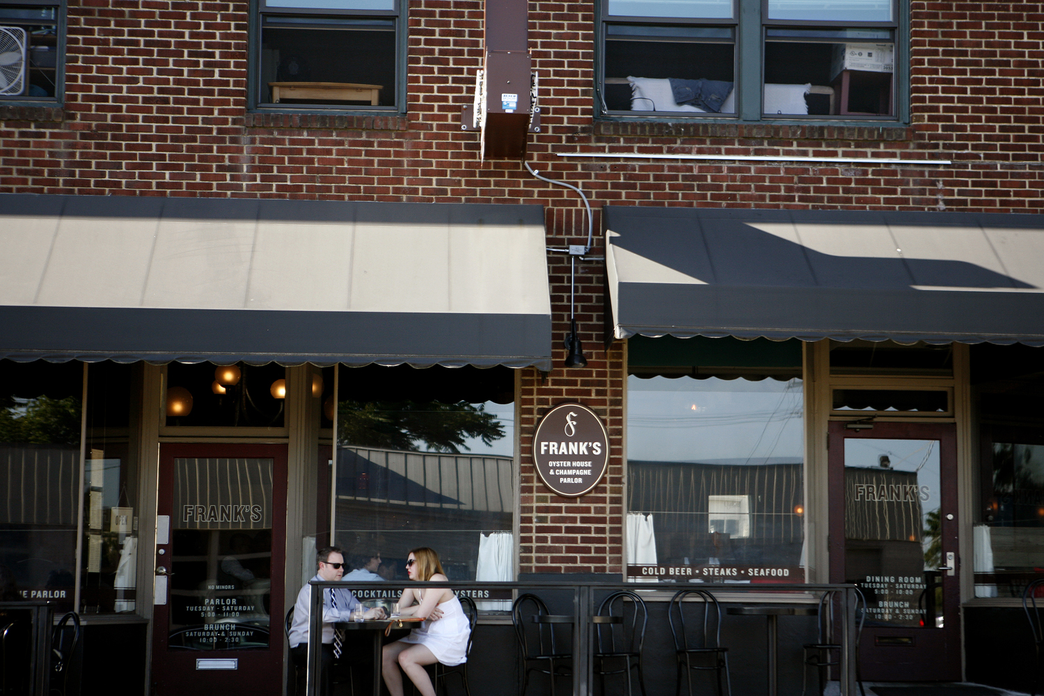 Frank’s Oyster House & Champagne Parlor Intentionalist