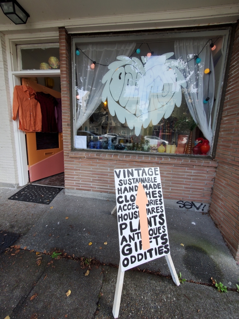 Get BacktoSchool Wardrobe Ready with these Seattle Thrift Stores! (+1