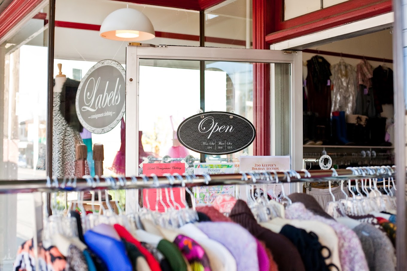 Labels Consignment Intentionalist