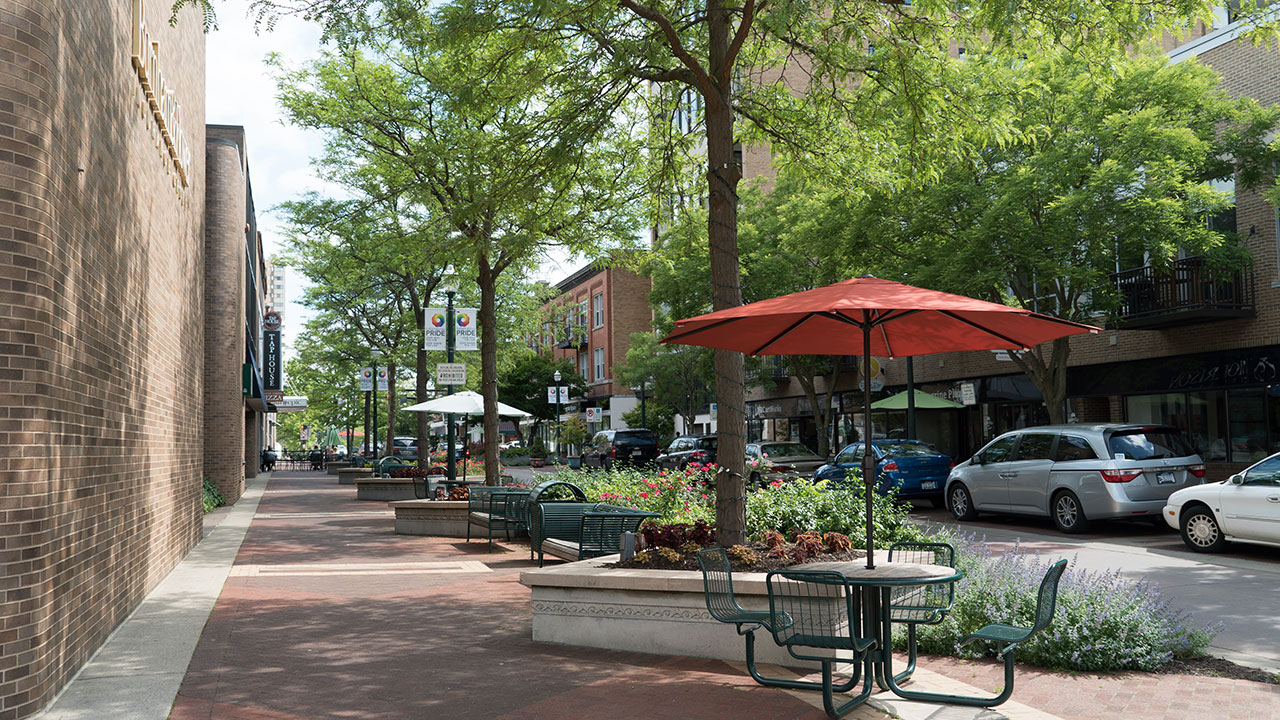 Kalamazoo Mall WTTW Chicago