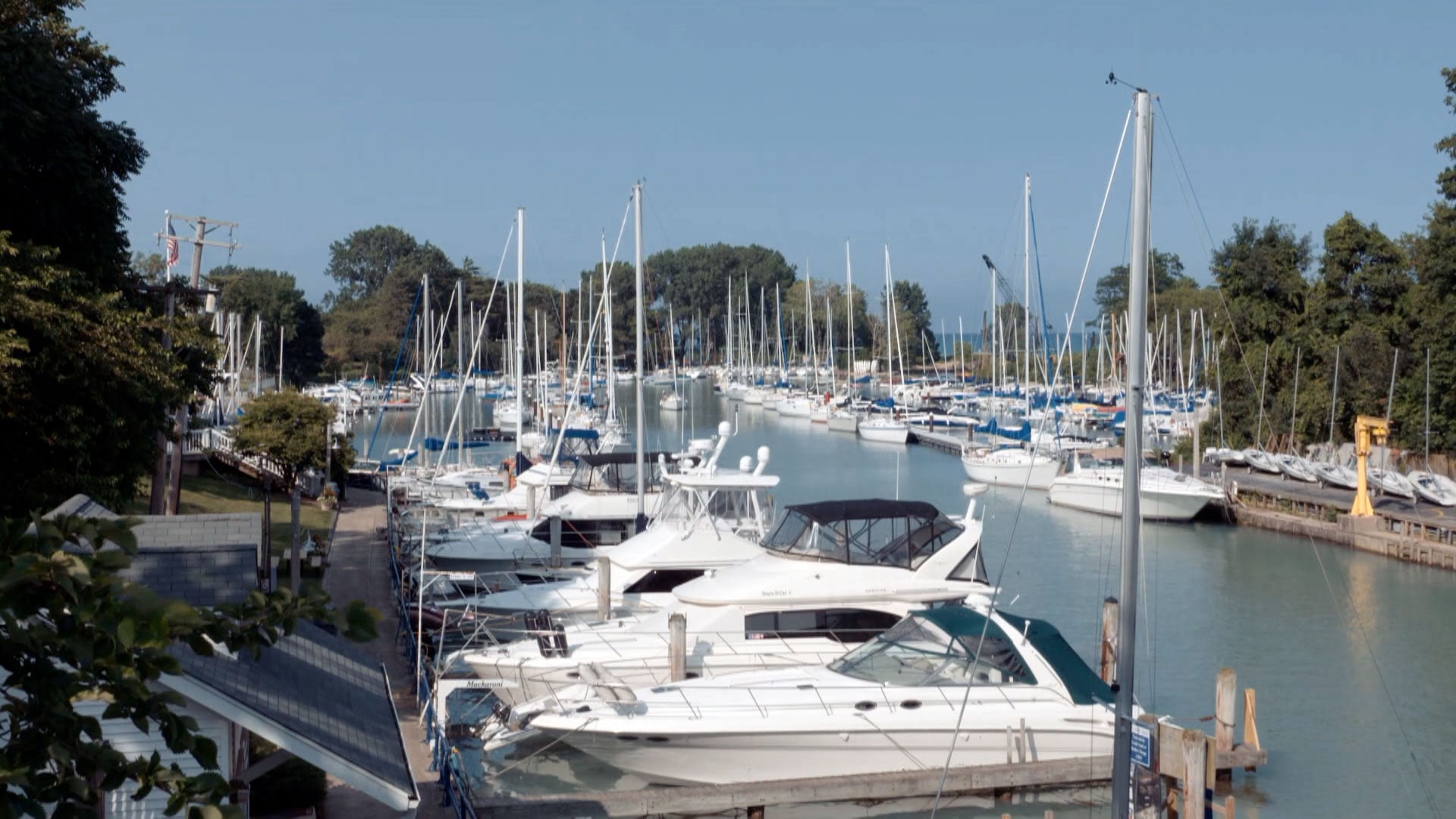 Wilmette Neighborhoods Chicago by 'L' WTTW Chicago