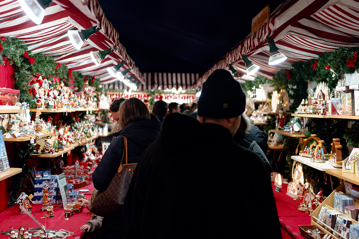 The Foods of Chicago's Christkindlmarket WTTW Chicago