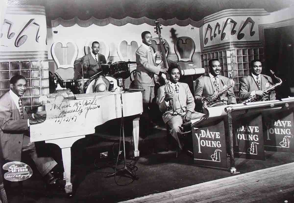 From Riots to Renaissance Bronzeville The Black Metropolis WTTW Chicago