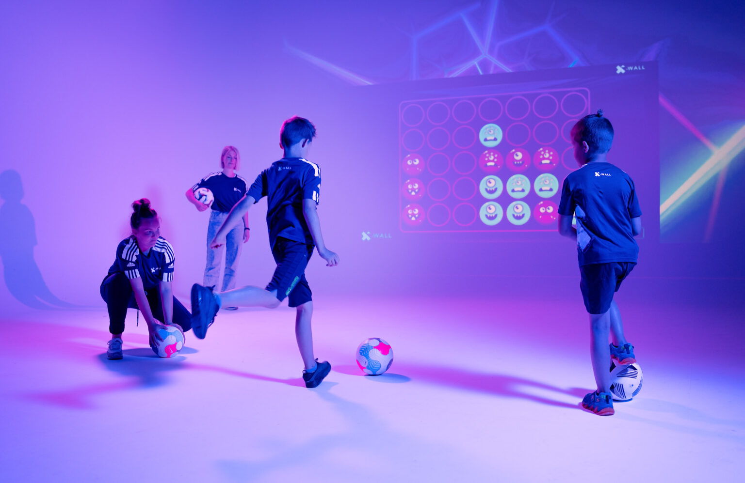 How does the XWall work? Interactive XWall