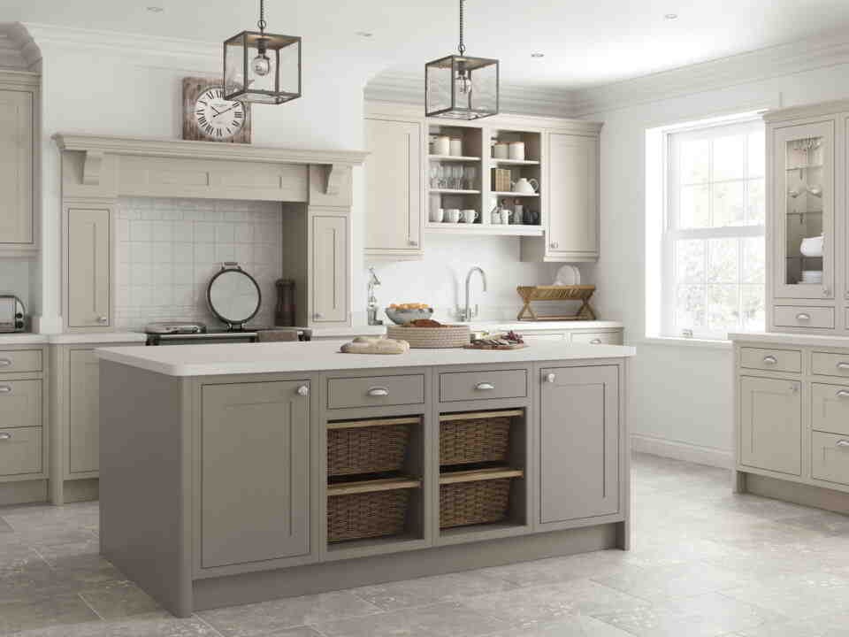 Splashback or Tiles Which is Best For Your Kitchen?