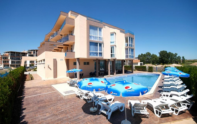 Royal Beach (Camping Gradina) 3* Роял Бич (Кемпинг Градина) 3* в