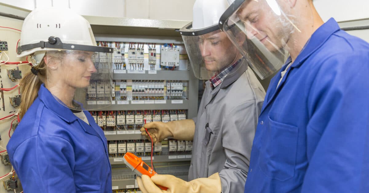 What is an Electrician Trainee and How to Get in the Field InterCoast