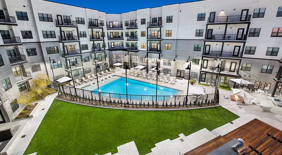 Courtland at the Battery Apartments in Atlanta Interim Homes