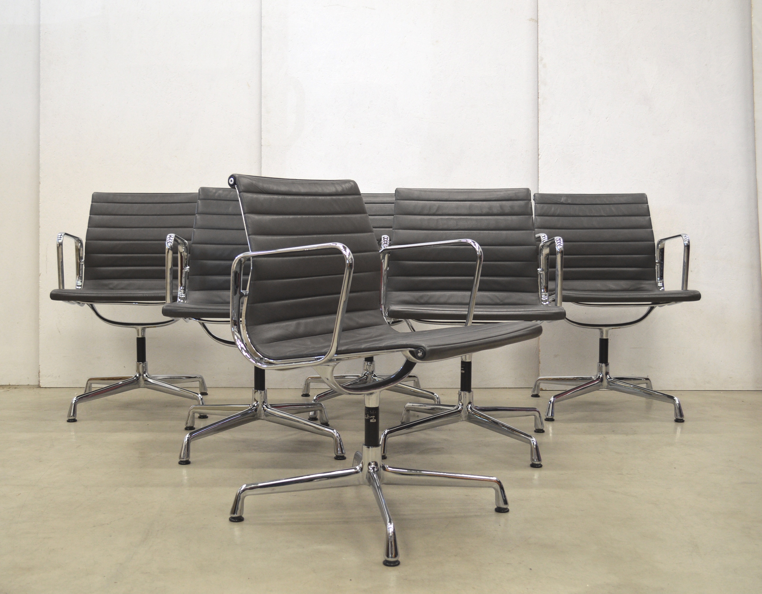8x Vitra EA108 Alu Chair Leather Grey by Charles Eames Interior Aksel