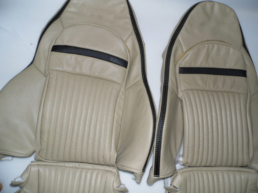 19972004 CORVETTE SYNTHETIC LEATHER SEAT COVERS LIGHT OAK/BLACK