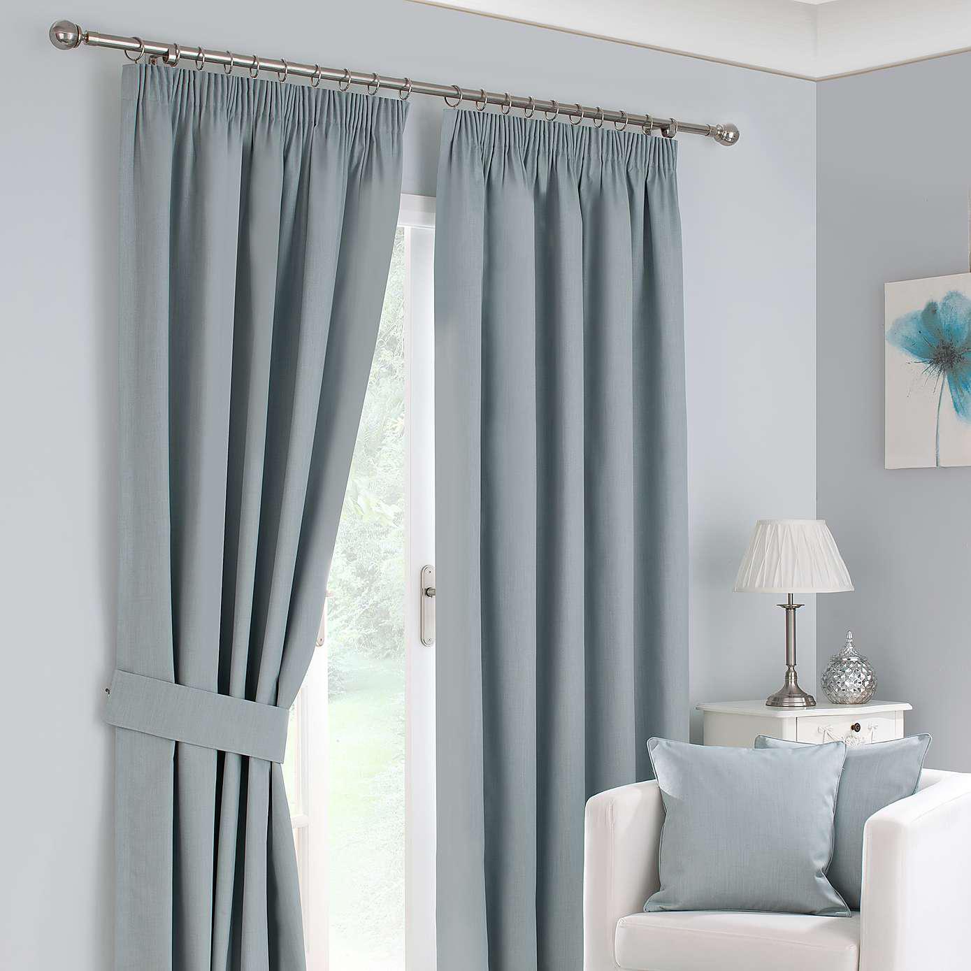 Blackout curtains Interior Design Explained