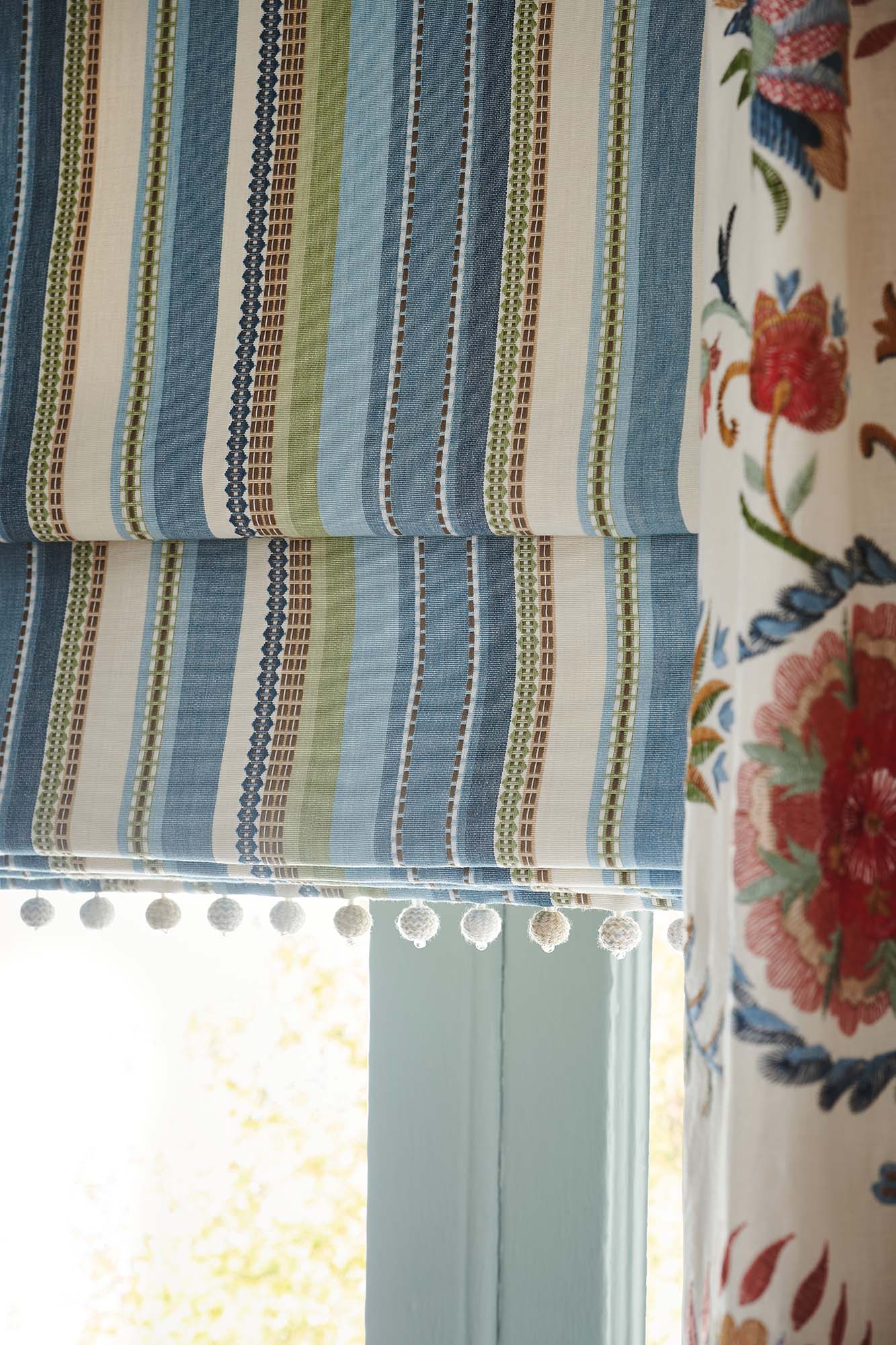 interior library Pondicherry NCF440203 Nina Campbell