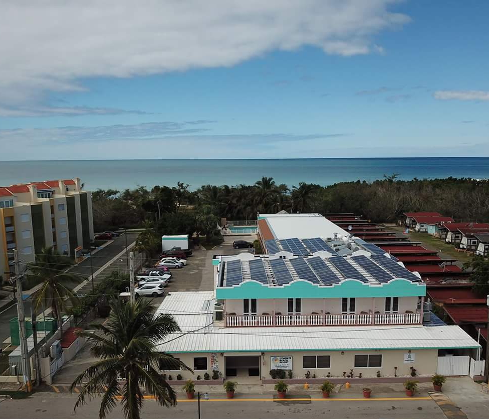 P. RicoReconocen a Combate Beach Resort por su excelencia ambiental