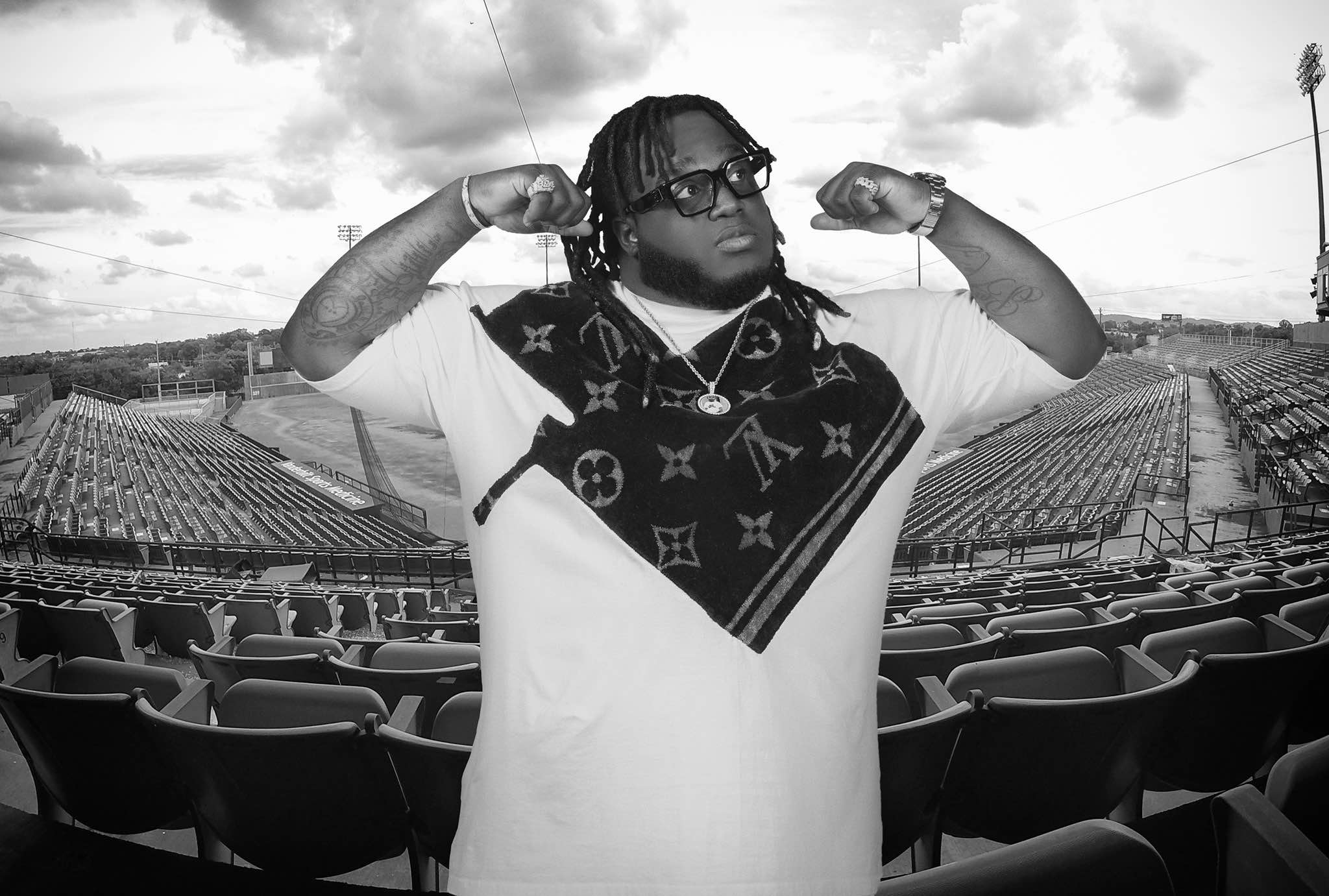 EEUUPanameño Sech presenta su producción musical “42” Inter News Service