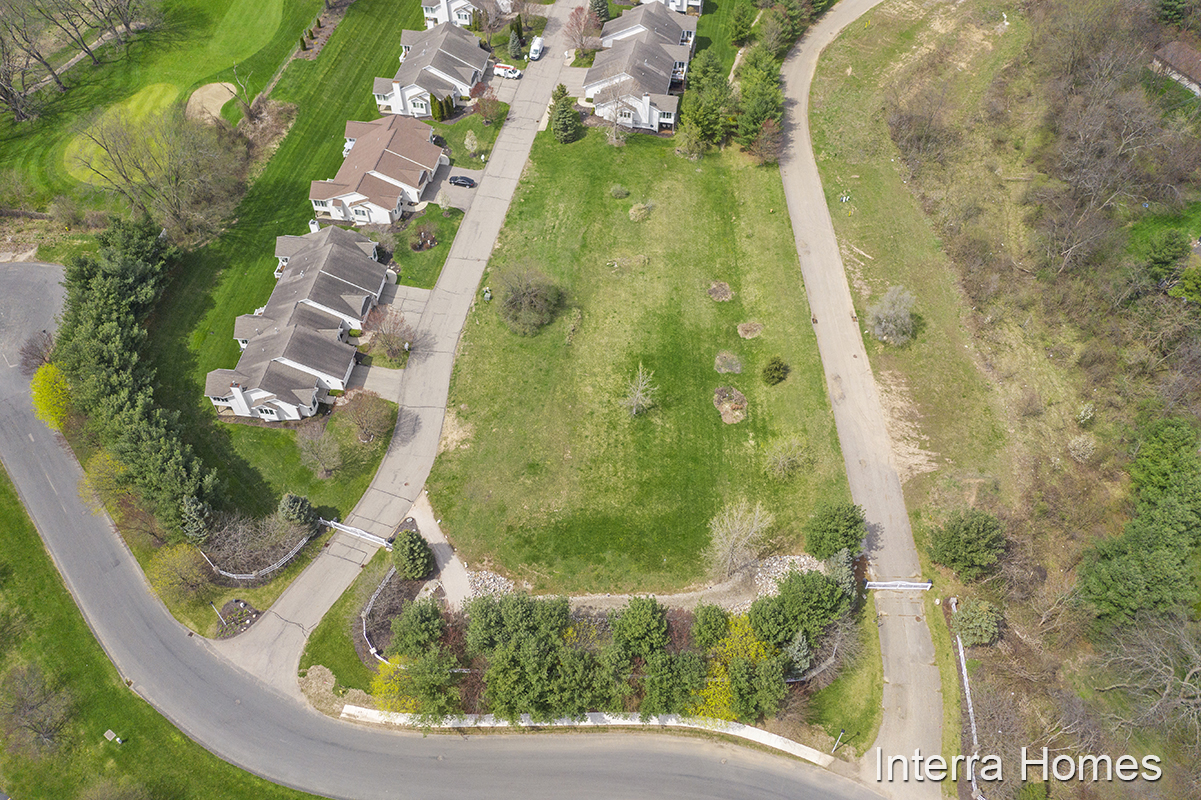 Kalamazoo, MI Redstone Farms Condominiums Interra Homes