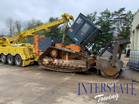 40,000 lb Heavy Equipment Rigging | Interstate Towing & Transport