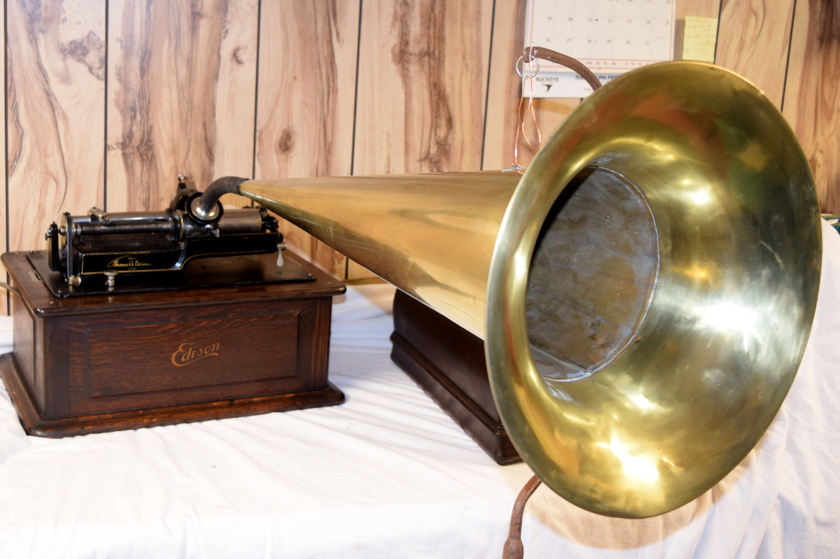 Edison Triumph Phonograph with large all brass horn and floor crane for