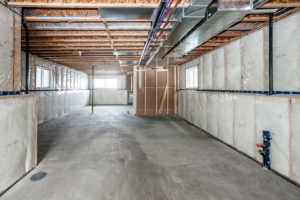 Affordable and Spacious! Brand New BiLevel house, Saskatoon