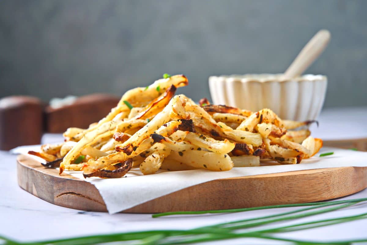 Baked Turnip Fries With Creamy Yogurt Dip In the Kitch
