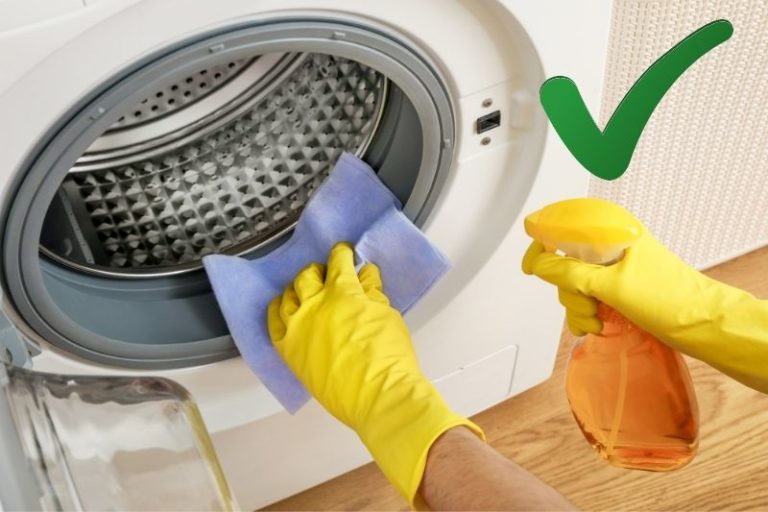 The gunk was staining our clothes, sheets, and towels. During washing cycle, the particles will sometime disconnect themselves from the bowl and contaminate. Black Bits in the Washing Machine Causes and Solutions