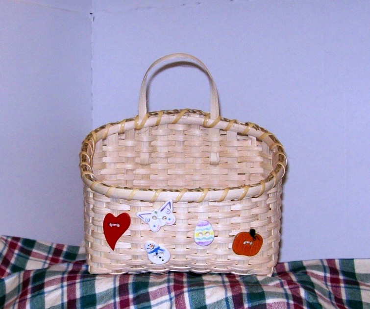 HOLIDAY WALL BASKET 2.95 BASKETS 'N the WORKS