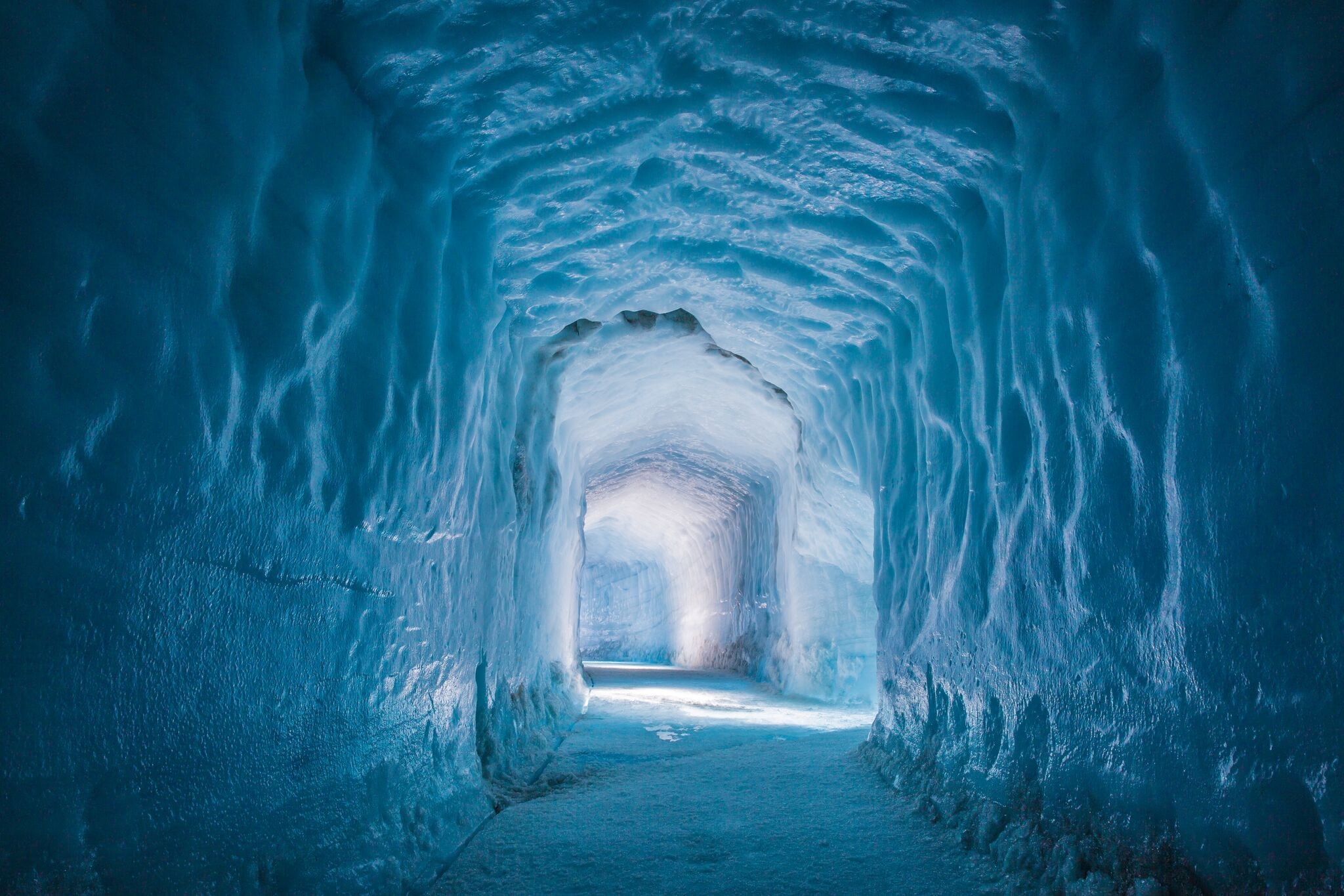 Into the Glacier Ice Cave Tours in Langjökull