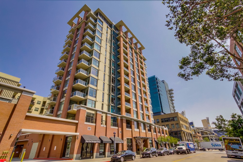 Diamond Terrace Intracorp