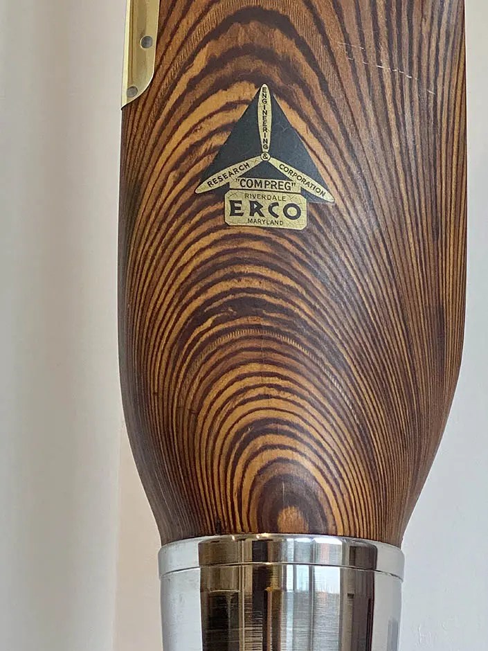 VINTAGE ERCO LAMINATED WOOD & BRASS TIPPED AIRPLANE PROPELLER WWII