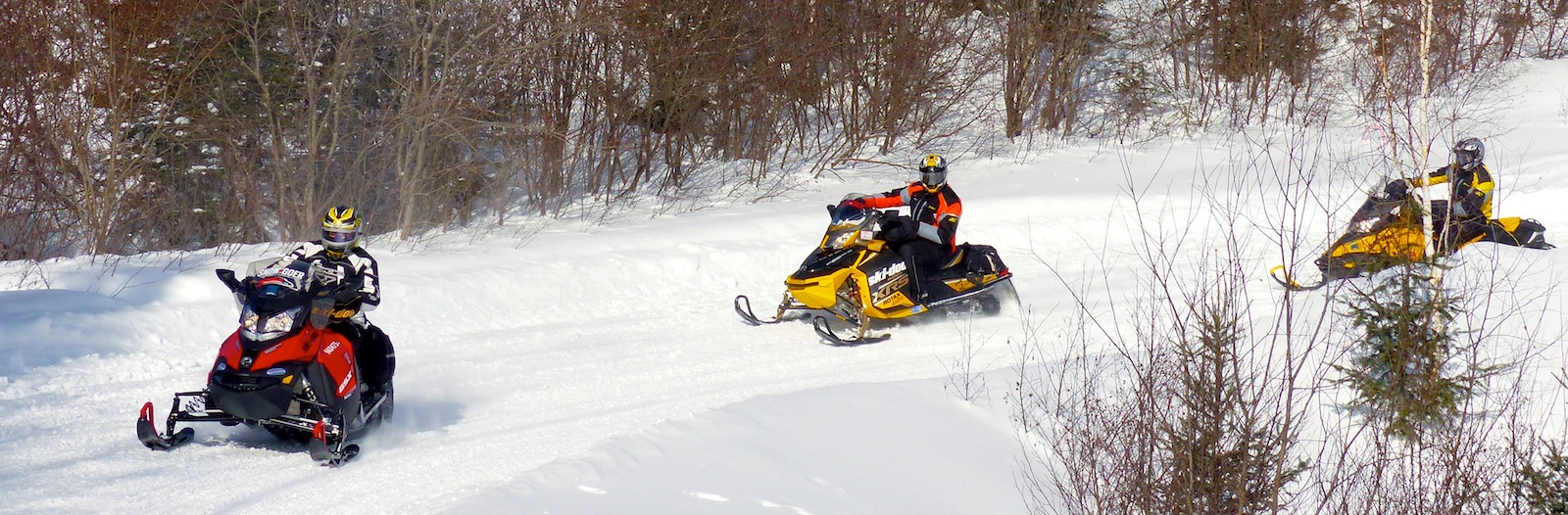 Quebec Snowmobile Tours & Snowmobile Vacations