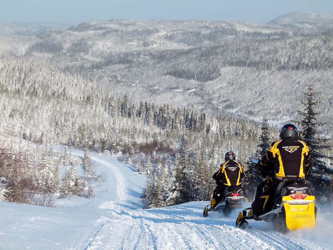 Monts Valin Snowmobile Tour & Snowmobile Vacation