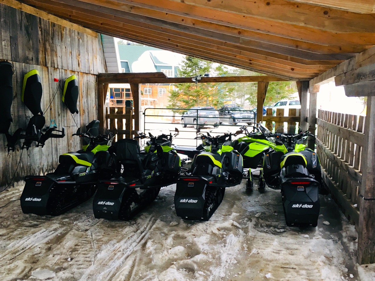 Ontario Snowmobile Rentals Intrepid Snowmobiler