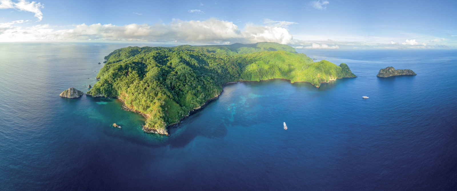 10 razones por las que no puedes dejar de visitar la Isla del Coco en